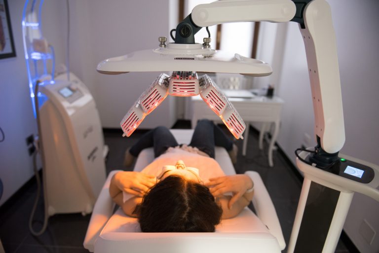 Fototerapia per la psoriasi.