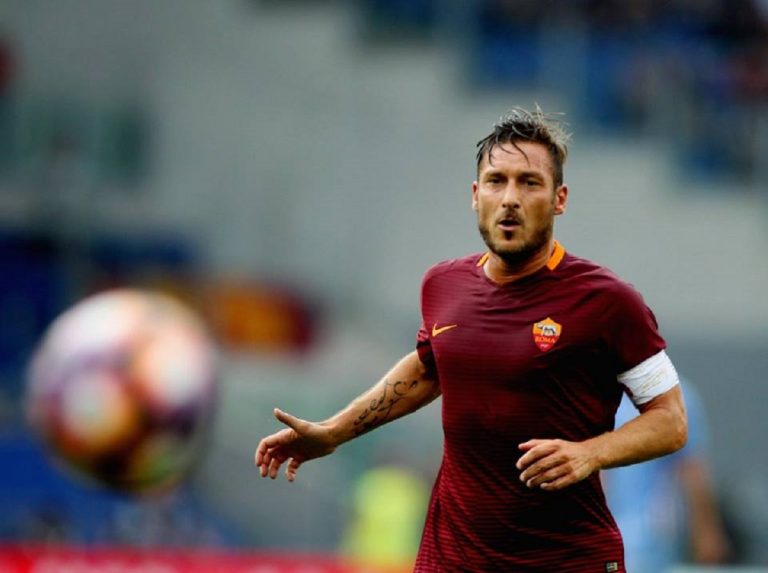 Il neologismo Treccani dedicato a Totti: la Tottilatria