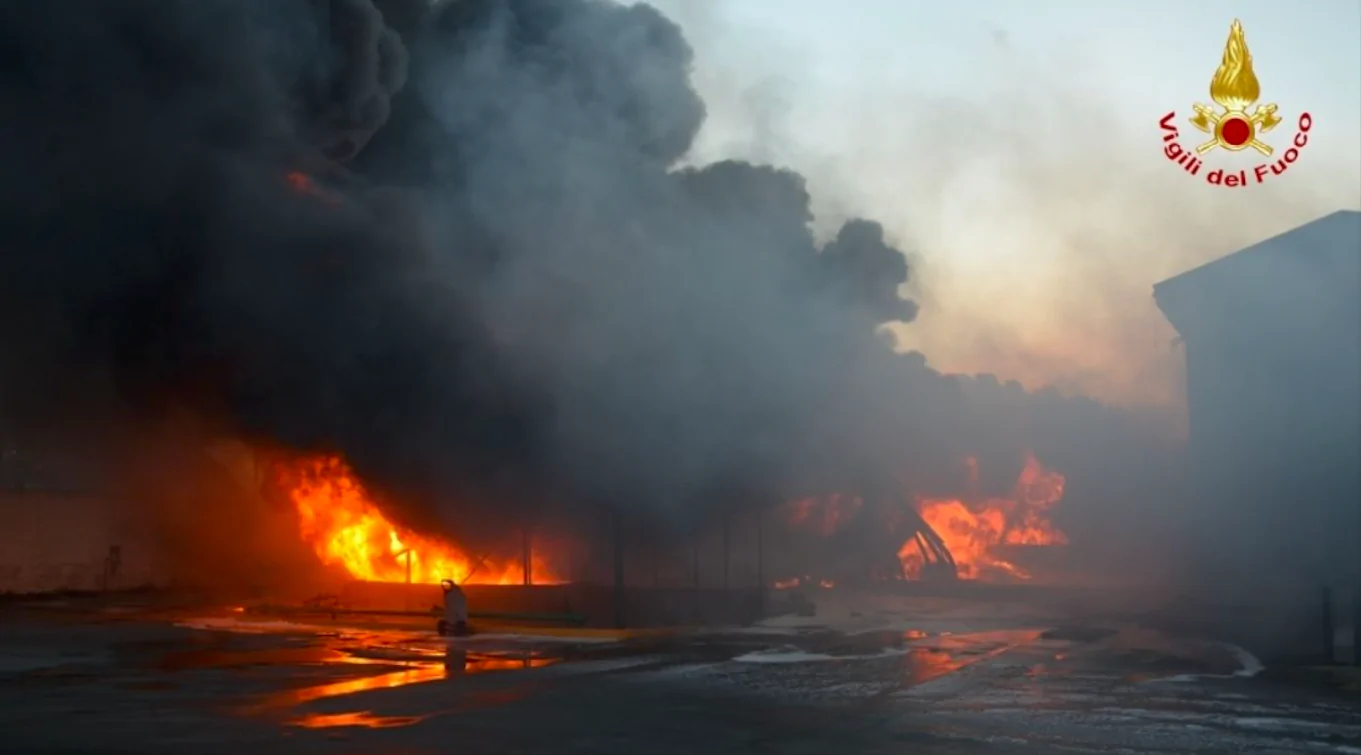 Incendio Mestre cadaveri carbonizzati