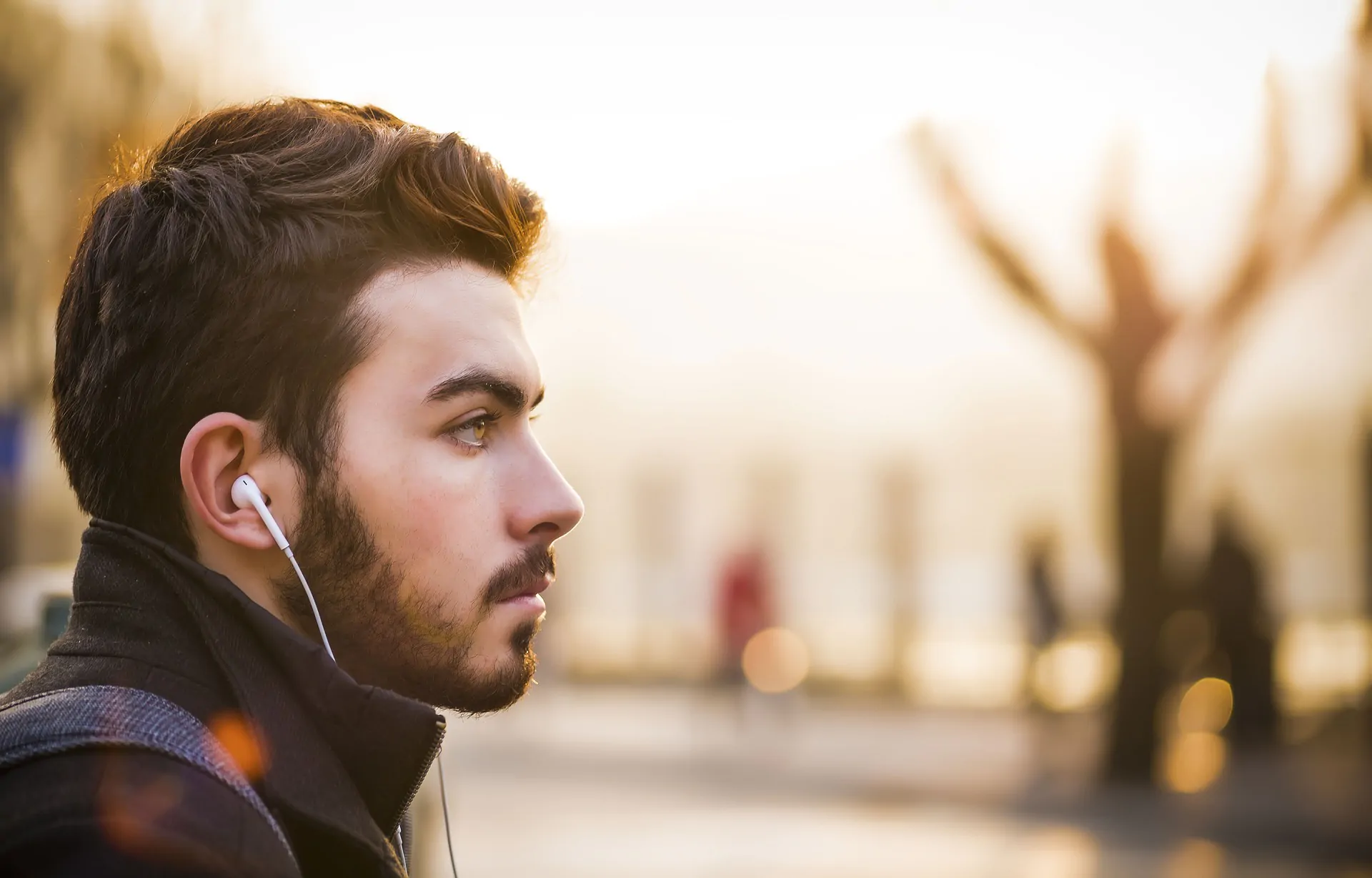 Barba uomo curata: come fare in quarantena