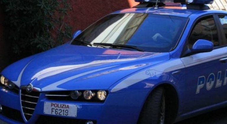 Arezzo, aggrediti dopo aver perso il treno