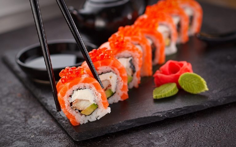 12 intossicazioni alimentari in un ristorante a Modena