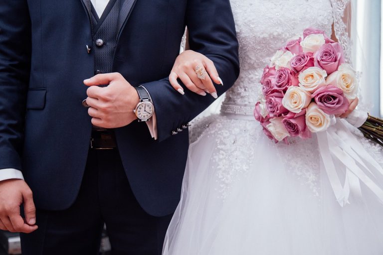 tradita matrimonio legge chat altare