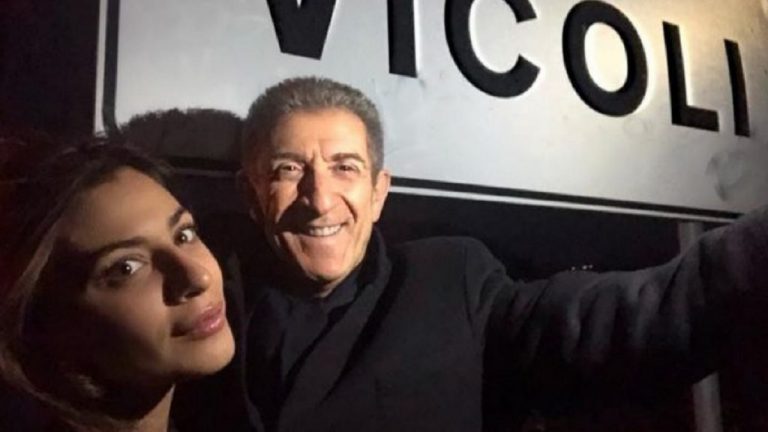 Ezio Greggio e Romina Pierdomenico in visita a Vicoli