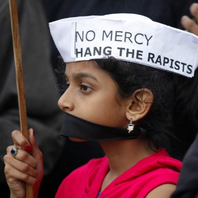 india bambina stuprata 768x768