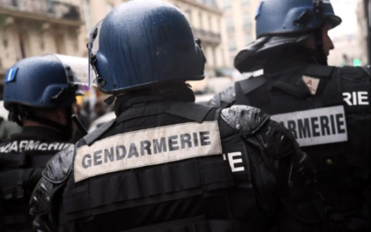 polizia francese gendarmerie