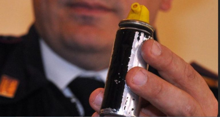 spray al peperoncino