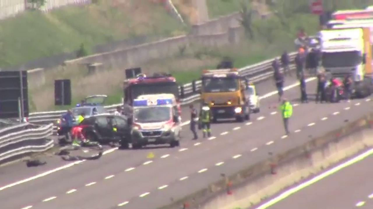 Reggio Emilia, incidente sull'A1 due morti e un ferito