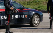 Ignora l'alt dei carabinieri e si schianta: morto 40enne
