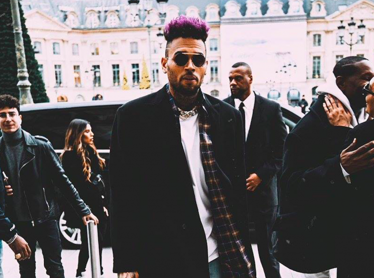 chris brown arrestato parigi stupro 768x571