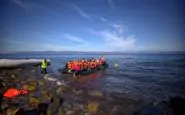 Lampedusa, lo sbarco di 67 migranti