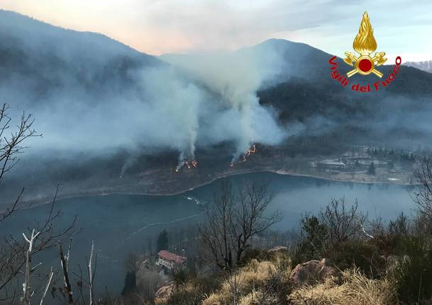 incendio varese