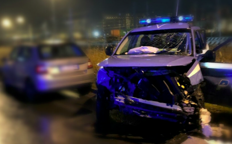 Incidente a Livorno, morto un agente di polizia