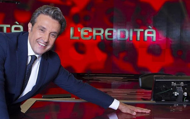 Nuova polemica social per l'Eredità di Flavio Insinna