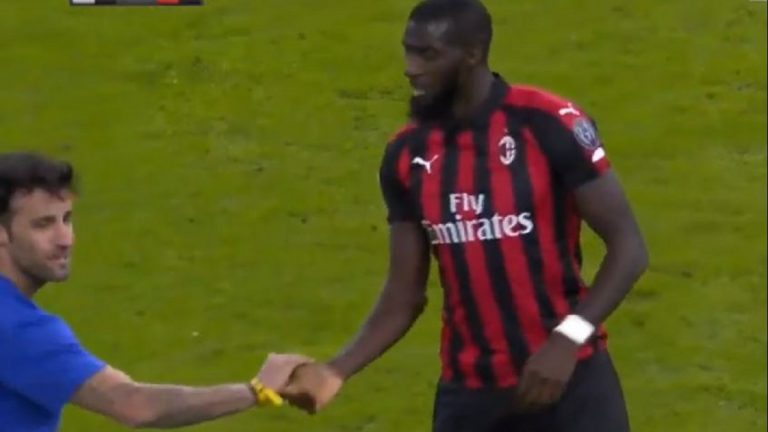 Juventus Milan, invasione di campo