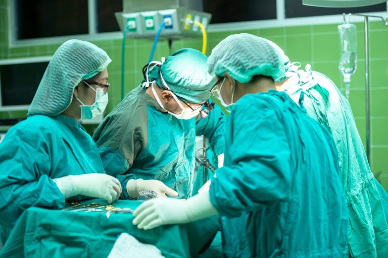 Miracolo a Torino, operato al cuore in pronto soccorso