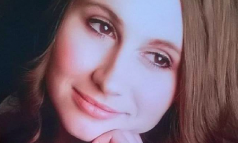Rifiuta di fare sesso a tre, la uccide a coltellate