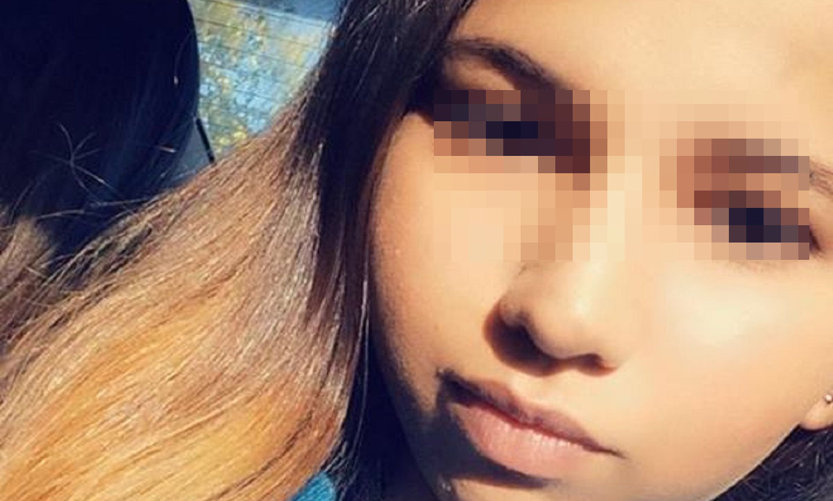 from Kingsley naked sexy girls crying online dating headlines funny