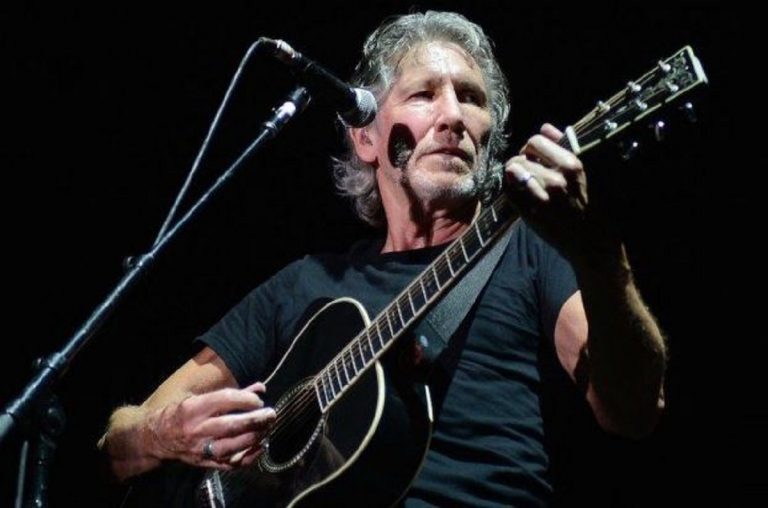 roger waters 768x508