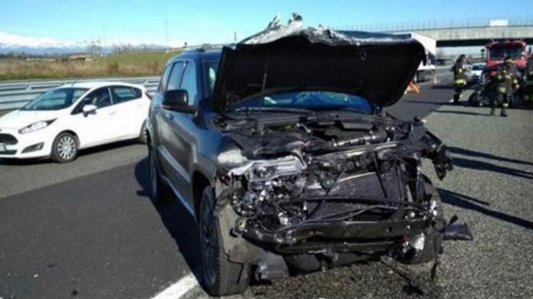 Incidente d'auto per Douglas Costa