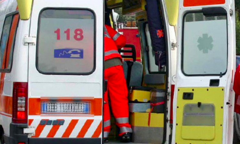Bordighera, bimbo torna dall'asilo e muore