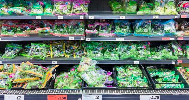 I rischi dell'insalata in busta
