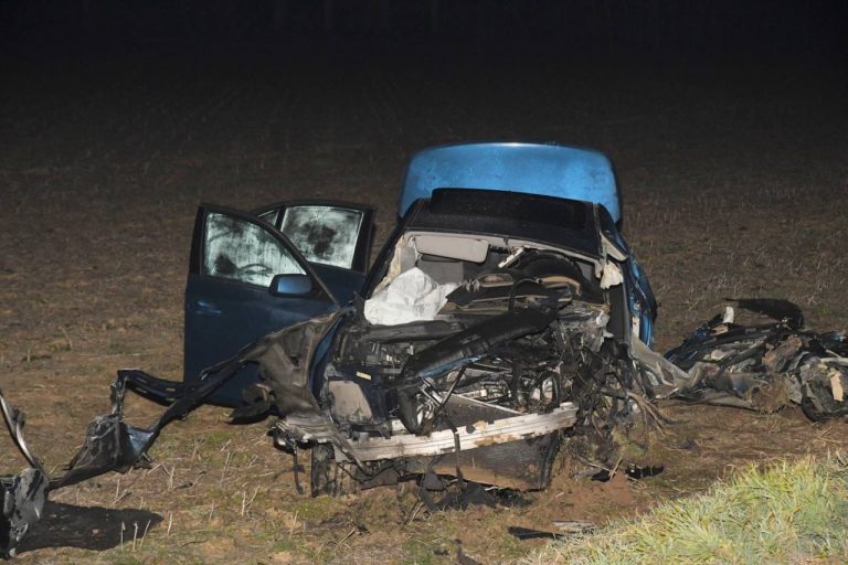 Tragico incidente frontale nel Pavese: morto papà di 26 anni, grave una bimba di 4 anni