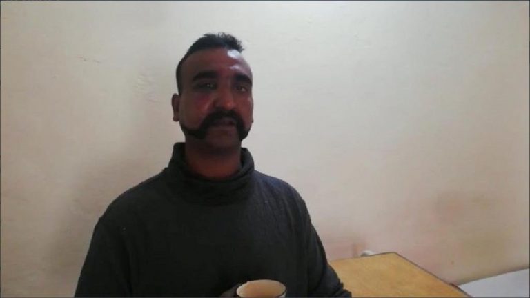 pakistan pilota indiano