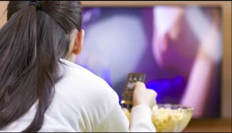 ragazza tv