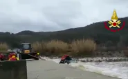 Tre giovani salvati mentre guadavano il fiume Cornia