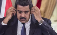 Venezuela, Maduro chiude la frontiera con la Colombia