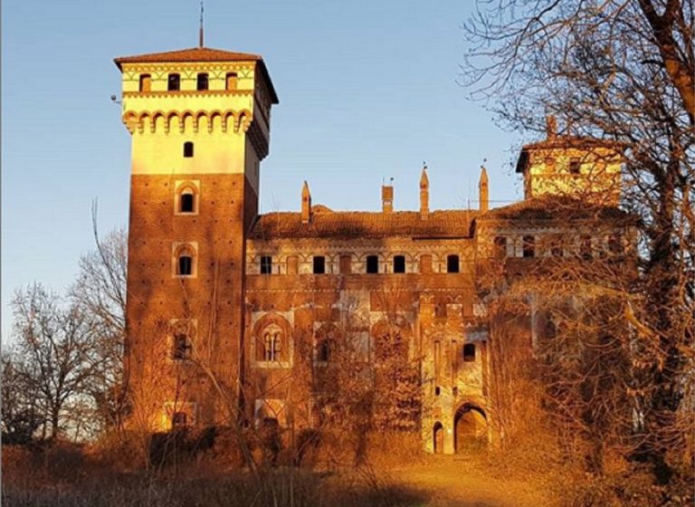 castello dimenticato rovasenda 768x560