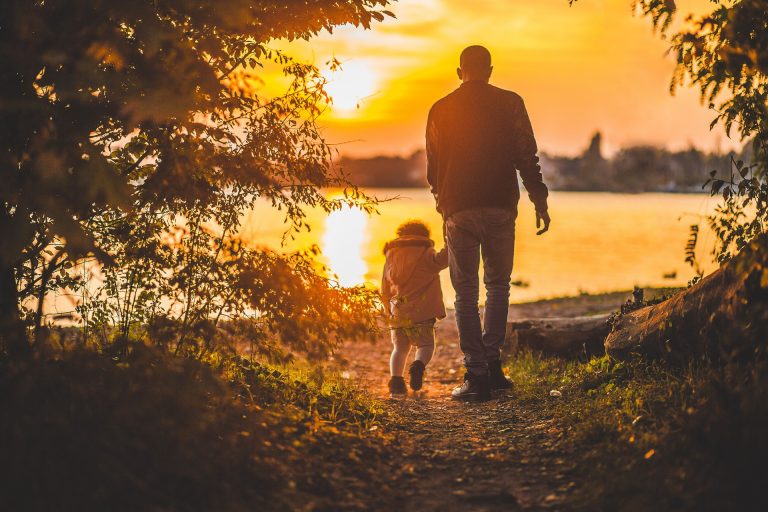 Idee Regalo Festa del Papà: le migliori per sorprenderlo