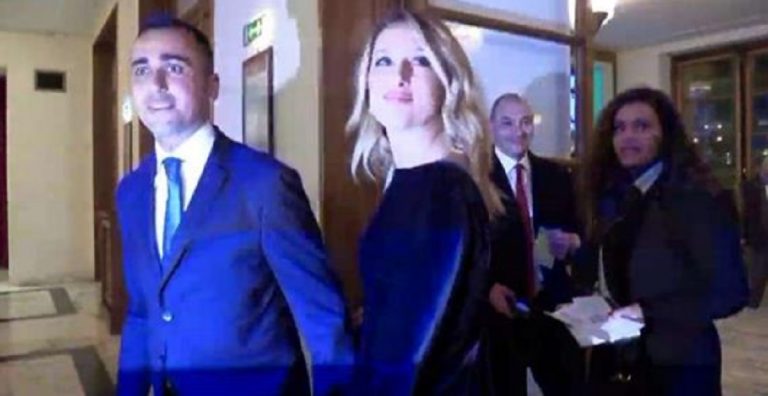 Di Maio e la fidanzata Virginia Saba