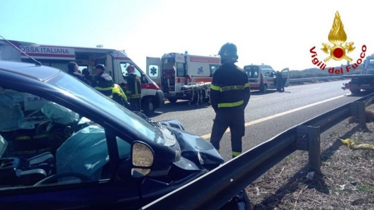 Grave incidente sull'autostrada A18