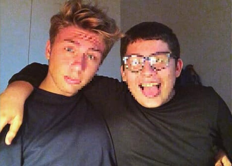 La denuncia social: "Mio fratello autistico vittima di bullismo"