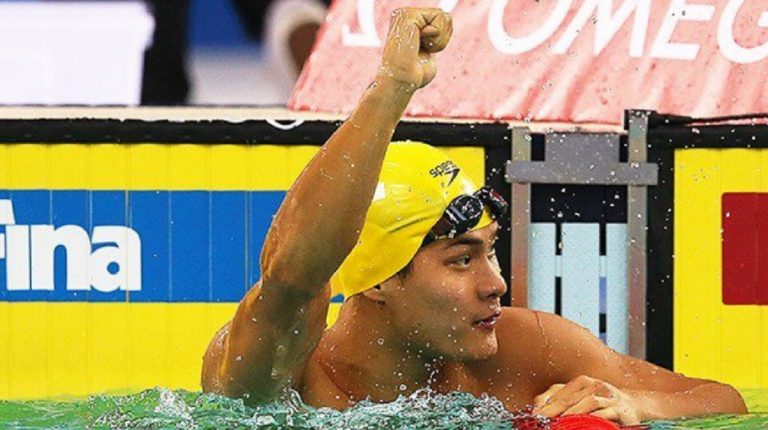 Muore a 26 anni il nuotatore Kenneth To