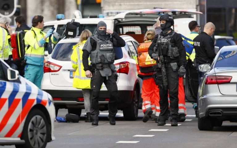 Oslo, uno studente accoltella prof e bidelli
