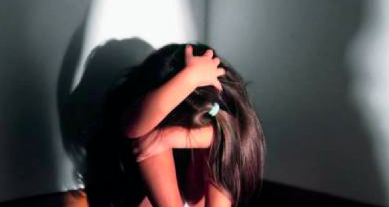 Pedofilia a Viterbo, zio abusa della nipotina di 10 anni