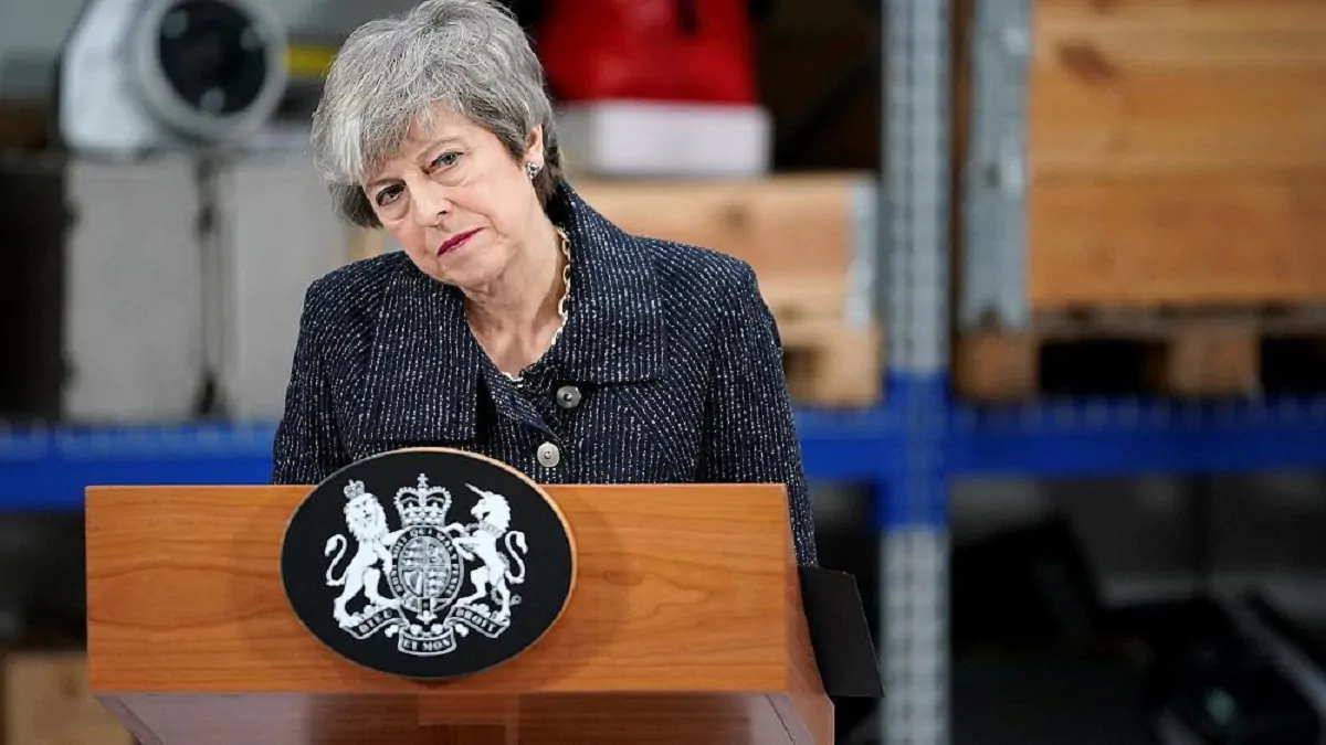 Brexit, Theresa May "Potremmo non uscire dall'Unione Europea"