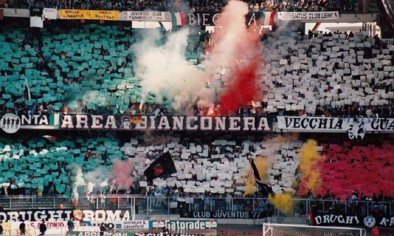 tifoso petardo risarcito juve