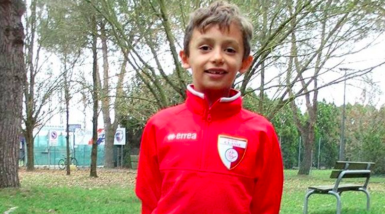 Bimbo morto a 8 anni a Pasqua