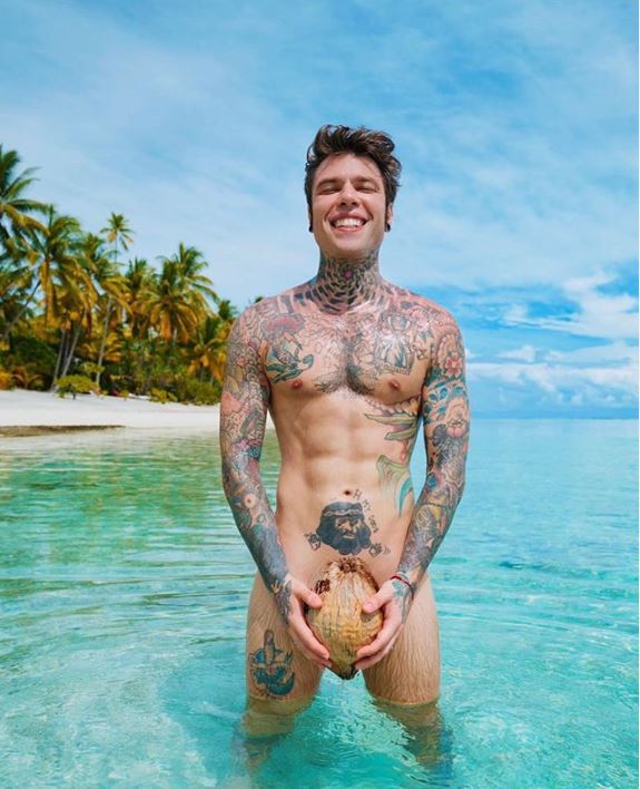 fedez nudo instagram
