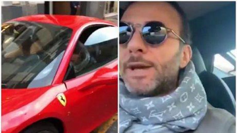 ferrari parcheggio disabili