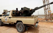 Libia, l'Eni fa evacuare il personale italiano per l'arrivo di Haftar