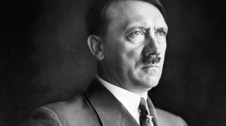 hitler morto denti