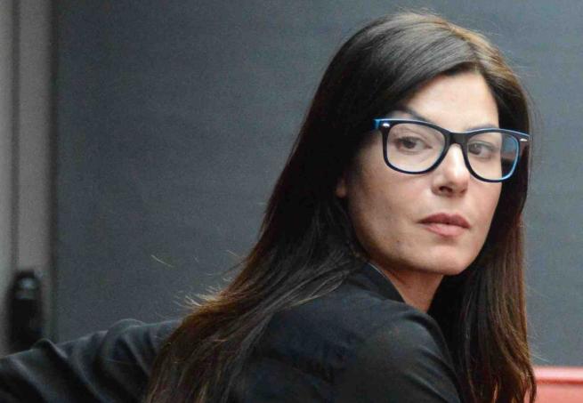 ilaria d'amico senza trucco
