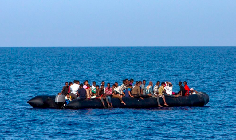 Migranti dispersi al largo della Libia