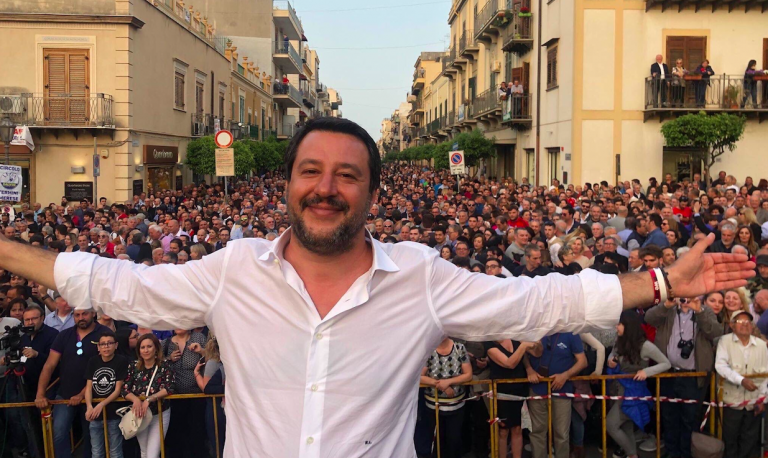 Salvini comunisti come i panda