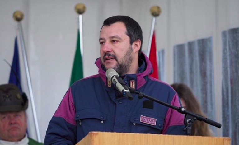 Salvini su 25 aprile e comunisti